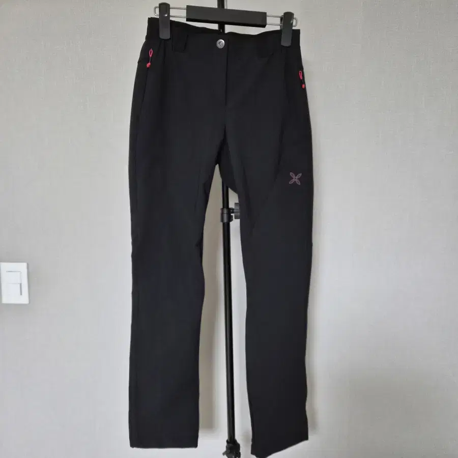 モンチュラ XS 24-25 起毛裏地ハイキングパンツハイキングスーツ モンチュラ XS 24-25 起毛裏地ハイキングパンツハイキングスーツ